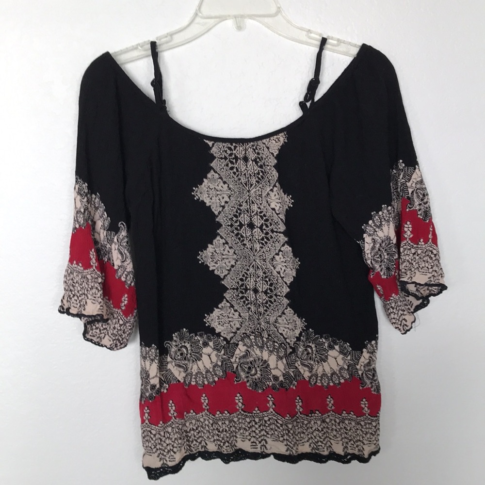PEEKABOO SHOULDERS BLOUSE BY ANGIE SIZE S EXCELLENT CONDITION! - Picture 2 of 11
